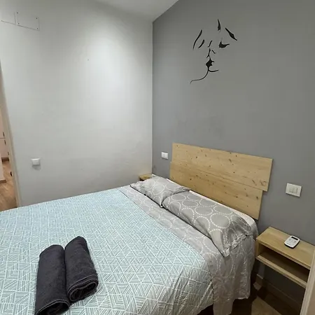 Apartamento Con Patio En Madrid Centro Exterior foto